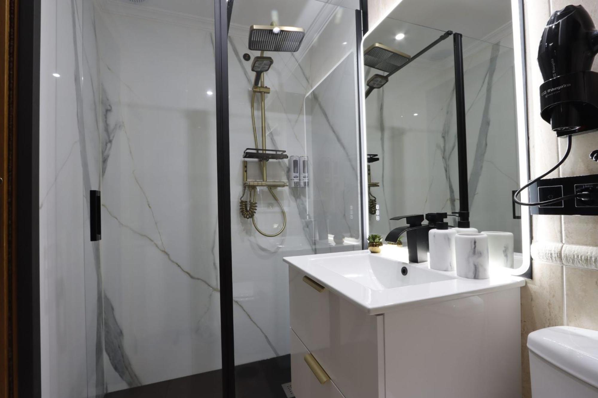 Apartamento Exclusivo Centrico Con Parking Estrella De Ribadeo II ภายนอก รูปภาพ